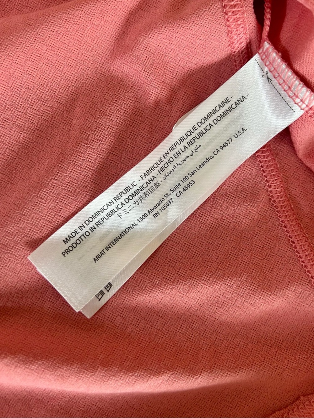 Ariat Women's Teaberry Pink Heat Fighter Short Sleeve Pocket T-Shirt Medium - Picture 11 of 13